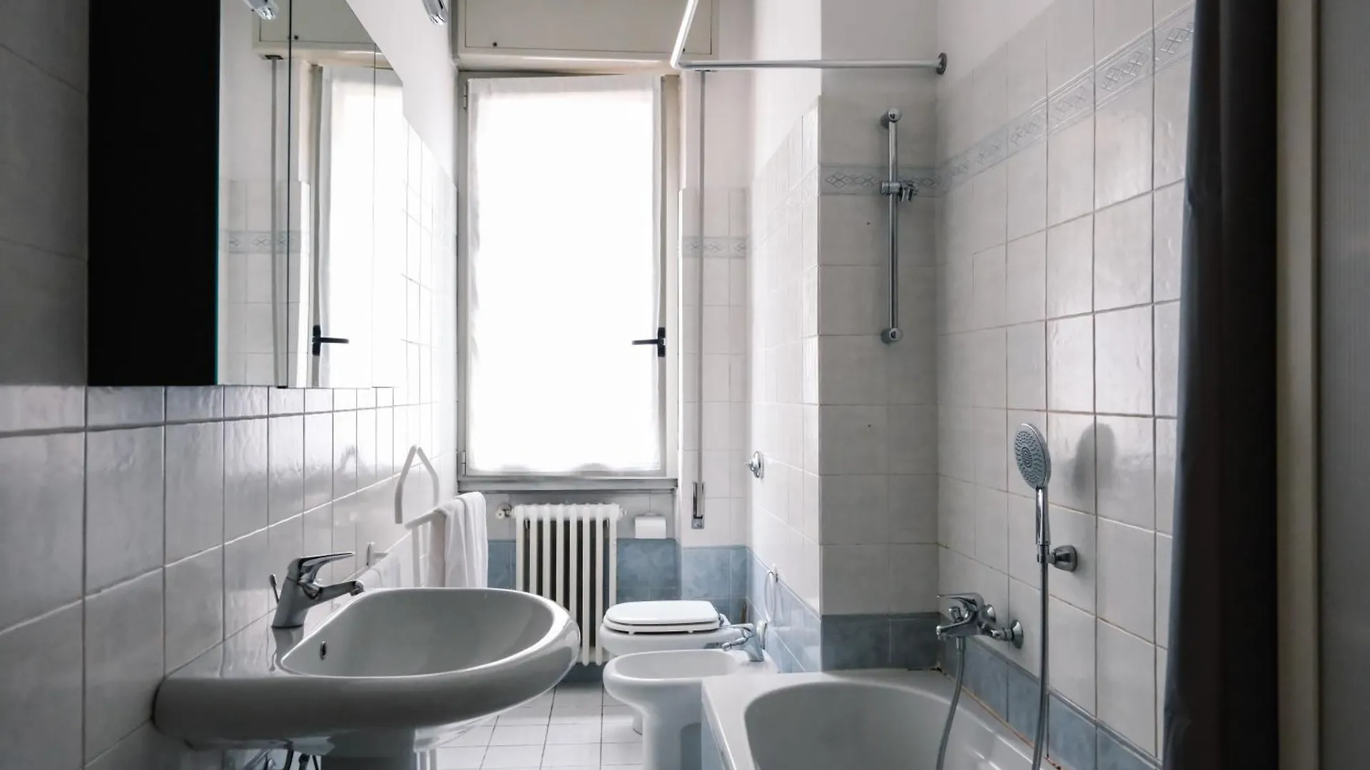 Lägenhet Flora Inn, Paglia 2 - Nel Cuore Del Centro Citta Bergamo Italien